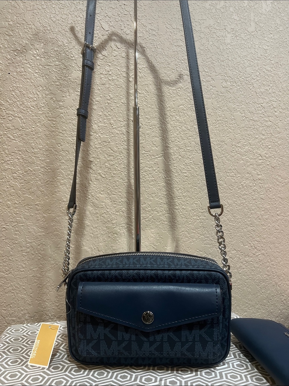 Michael Kors MD PKT camera xbody jet set travel ADMIRAL color & wallet - Picture 3 of 13